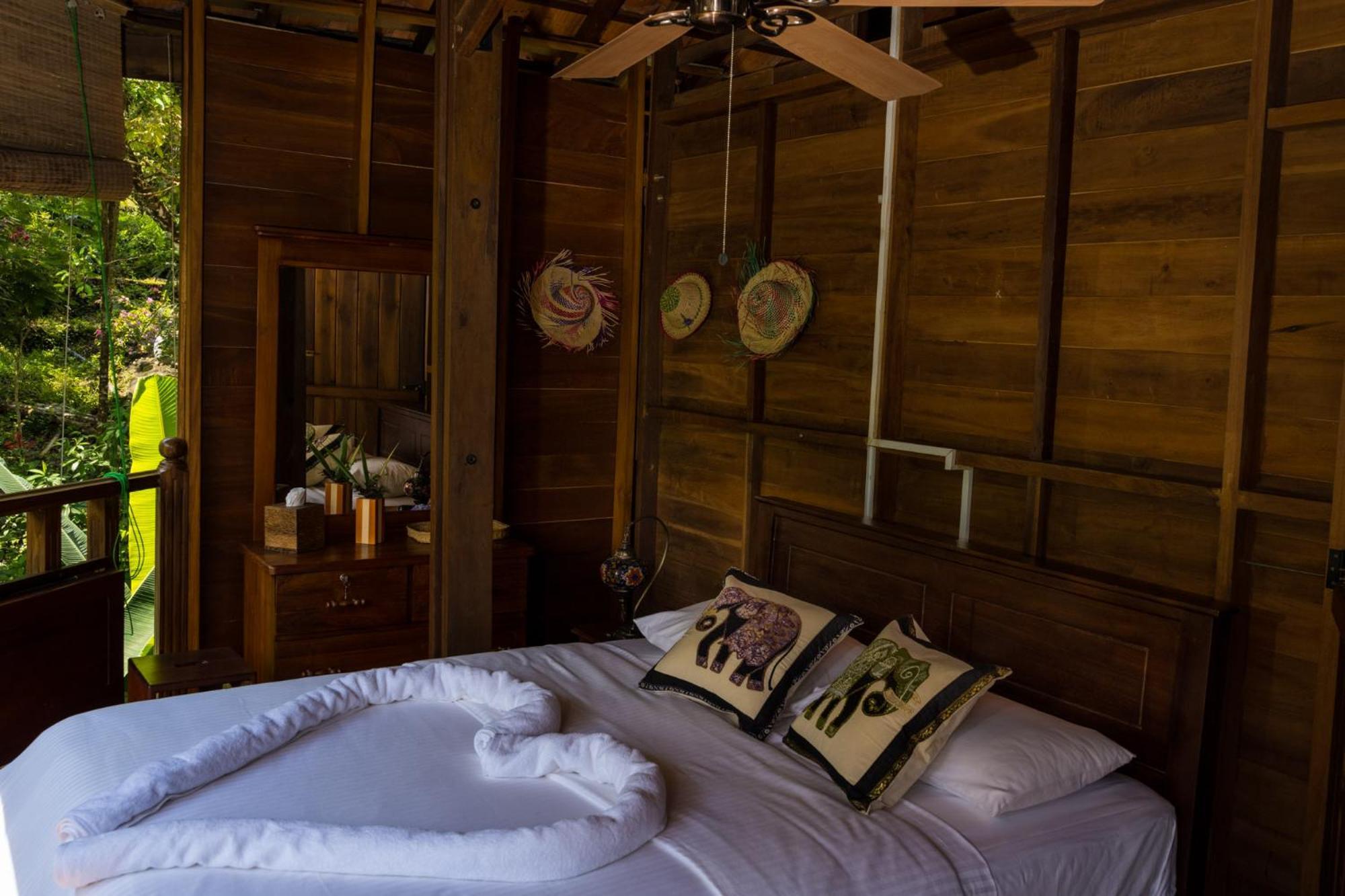 Wanakaset Forest Glamping Kitulgala Exterior photo